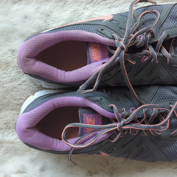 Nike Revolution 2 Women's Size 10.5 Gray Purple Orange Running Athletic Shoes - Picture 3 of 9